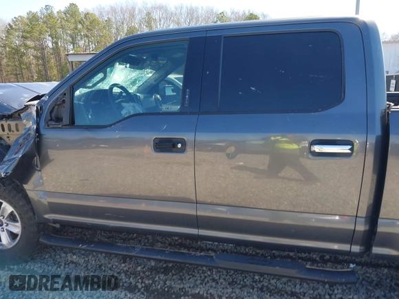 2018 Ford F-150 XL with VIN 1FTEW1E56JFC63963, listed as a IAAI auction lot 41776075 with 176,140 mi miles. Bid and sale history available at carsss.com. Image 14.