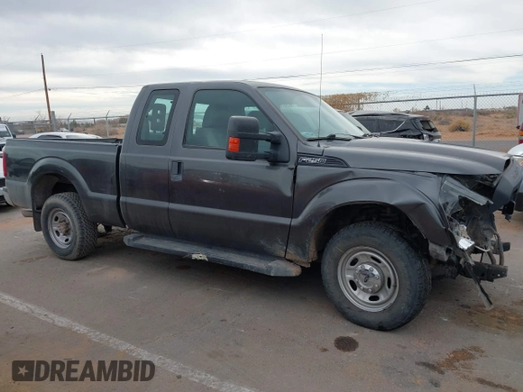 2016 Ford F-250 XLT z VIN 1FT7X2A65GEA40452, wystawiony jako IAAI lot #41522578 z przebiegiem 135 711 mil mil oraz . Historia ofert i sprzedaży dostępna na DreamBid. Obrazek 13.