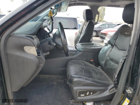 2015 Cadillac Escalade Premium with VIN 1GYS3CKJ0FR273896, listed as a Copart auction lot 84371124 with 60,569 mi miles and Salvage Title. Bid and sale history available at carsss.com. Image 7.