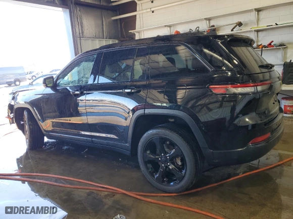 2023 Jeep Grand Cherokee Laredo with VIN 1C4RJHAG5PC570311, listed as a Copart auction lot 46285955 with 17,358 mi miles and Salvage Title. Bid and sale history available at carsss.com. Image 2.