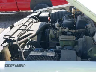 1998 GMC Sierra 1500 with VIN 1GTEC14W1WZ521296, listed as a IAAI auction lot 42232035 with 198,485 mi miles and . Bid and sale history available at DreamBid. Image 12.