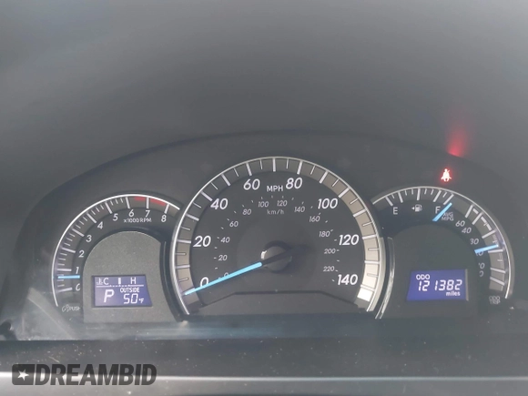 2014 Toyota Camry L with VIN 4T1BF1FK7EU816821, listed as a IAAI auction lot 41825230 with 121,382 mi miles. Bid and sale history available at carsss.com. Image 7.