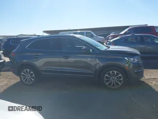 2018 Lincoln MKC Select with VIN 5LMCJ2D9XJUL08066, listed as a IAAI auction lot 41660886 with 80,070 mi miles and . Bid and sale history available at DreamBid. Image 13.