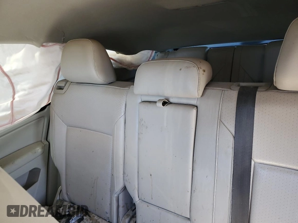 2018 Volkswagen Atlas SE with VIN 1V2PR2CA2JC531879, listed as a Copart auction lot 48014515 with 333,333 mi miles and Clean title. Bid and sale history available at DreamBid. Image 10.