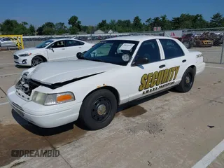 2009 Ford Police Interceptor with VIN 2FAHP71V99X141896, listed as a IAAI auction lot 39829556 with Not provided miles and . Bid and sale history available at DreamBid. Image 18.