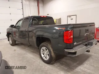 2017 Chevrolet Silverado 1500 LT with VIN 1GCVKREC8HZ187664, listed as a IAAI auction lot 41975130 with 60,438 mi miles and . Bid and sale history available at DreamBid. Image 3.