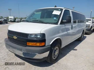 2020 Chevrolet Express Passenger LS с VIN 1GAZGNFG0L1242167, выставлен на аукционе IAAI как лот 42449725 с пробегом 36 919 миль миль и . История ставок и продаж доступна на DreamBid. Изображение 17.