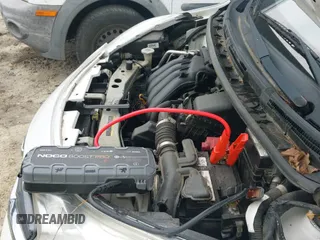 2016 Nissan Note SV z VIN 3N1CE2CP3GL405613, wystawiony jako IAAI lot #42892252 z przebiegiem 140 498 mil mil oraz . Historia ofert i sprzedaży dostępna na DreamBid. Obrazek 13.