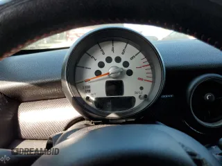 2013 MINI Coupe S z VIN WMWSX3C59DT466931, wystawiony jako Copart lot #75463804 z przebiegiem Nie podano mil oraz Szkody całkowita. Historia ofert i sprzedaży dostępna na DreamBid. Obrazek 9.