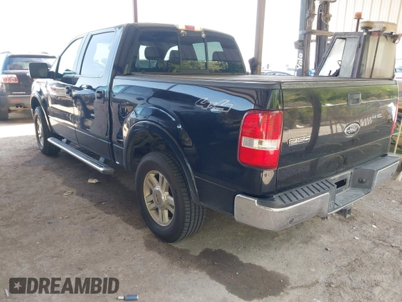 2005 Ford F-150 XLT with VIN 1FTPW14555KB44390, listed as a IAAI auction lot 41929523 with 286,416 mi miles. Bid and sale history available at carsss.com. Image 3.