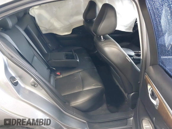 2019 Infiniti Q50 3.0t Signature Edition with VIN JN1EV7APXKM519048, listed as a IAAI auction lot 40445241 with 99,705 mi miles. Bid and sale history available at carsss.com. Image 8.