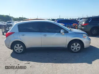 2009 Nissan Versa 1.8 SL with VIN 3N1BC13E39L474041, listed as a IAAI auction lot 41739792 with 43,781 mi miles. Bid and sale history available at carsss.com. Image 13.