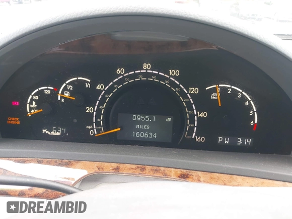 2002 Mercedes-Benz S-Class 5.0L with VIN WDBNG75J32A241980, listed as a IAAI auction lot 41971627 with 160,634 mi miles. Bid and sale history available at carsss.com. Image 7.
