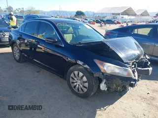 2008 Honda Accord LX z VIN JHMCP26318C008705, wystawiony jako IAAI lot #41817025 z przebiegiem 154 049 mil mil oraz . Historia ofert i sprzedaży dostępna na DreamBid. Obrazek 1.