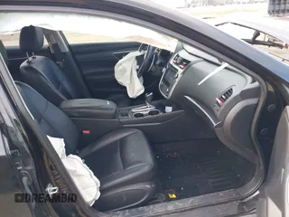 2018 Nissan Altima 2.5 SR with VIN 1N4AL3AP5JC283588, listed as a IAAI auction lot 41397101 with 151,478 mi miles. Bid and sale history available at carsss.com. Image 5.