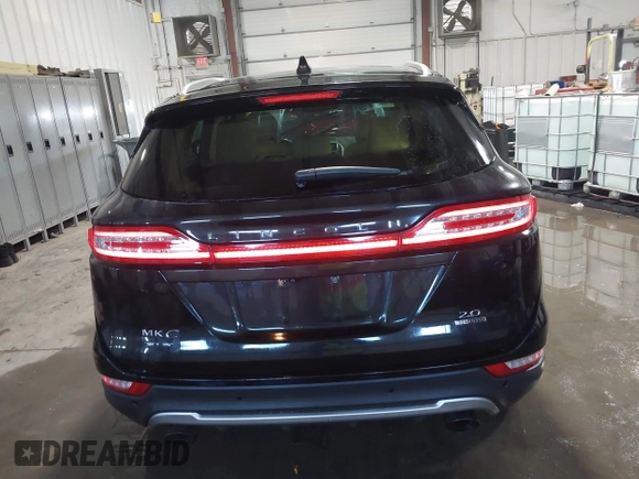 2015 Lincoln MKC with VIN 5LMCJ1A98FUJ10348, listed as a IAAI auction lot 41566416 with 133,035 mi miles and . Bid and sale history available at DreamBid. Image 16.