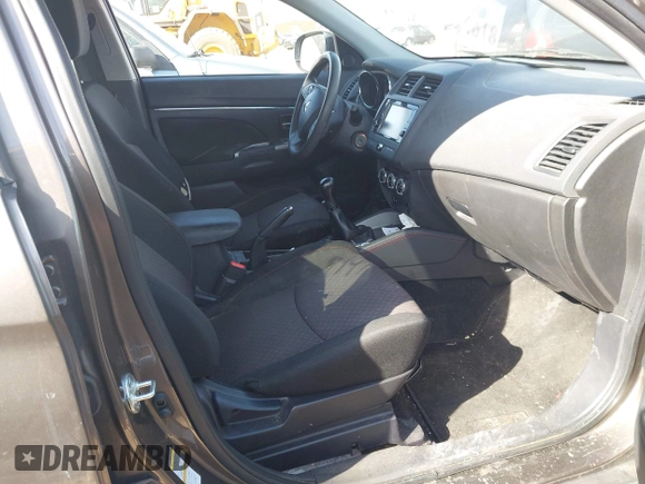 2018 Mitsubishi Outlander Sport ES 2.0 with VIN JA4AP3AU8JU022979, listed as a IAAI auction lot 41808941 with 100,933 mi miles. Bid and sale history available at carsss.com. Image 5.