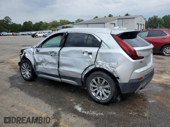 2020 Cadillac XT4 FWD Premium Luxury with VIN 1GYFZCR45LF027018, listed as a Copart auction lot 55537625 with 98,651 mi miles and Salvage title. Bid and sale history available at DreamBid. Image 2.