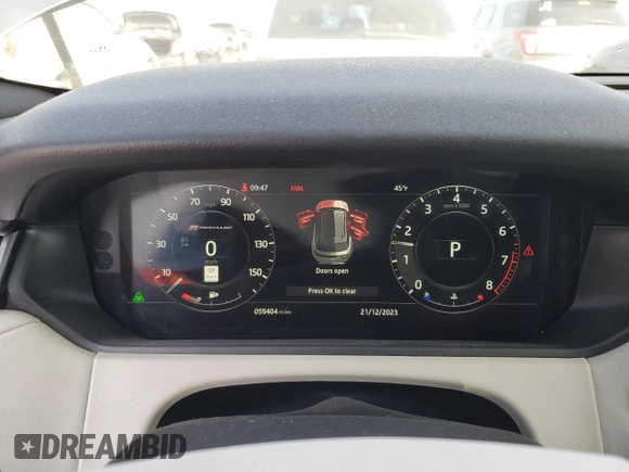 2018 Land Rover Range Rover Velar R-Dynamic SE with VIN SALYL2RX7JA731485, listed as a Copart auction lot 81633303 with 59,404 mi miles. Bid and sale history available at carsss.com. Image 9.