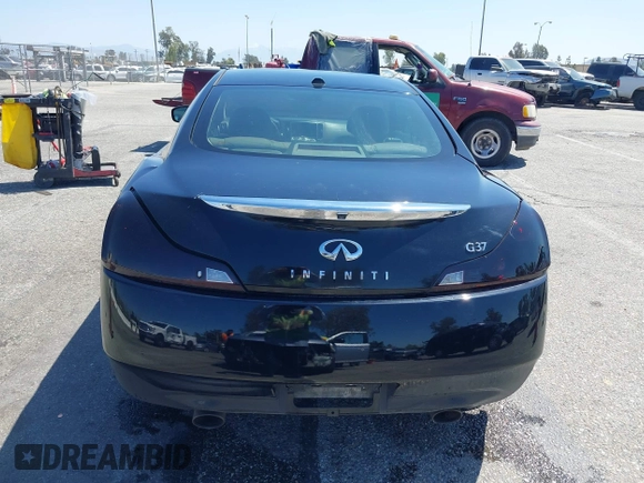 2008 Infiniti G37 Coupe Journey with VIN JNKCV64E08M119838, listed as a IAAI auction lot 41997786 with 204,941 mi miles. Bid and sale history available at carsss.com. Image 16.