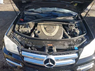 2011 Mercedes-Benz GL-Class GL 450 with VIN 4JGBF7BE6BA628596, listed as a IAAI auction lot 41737405 with 166,040 mi miles. Bid and sale history available at carsss.com. Image 10.