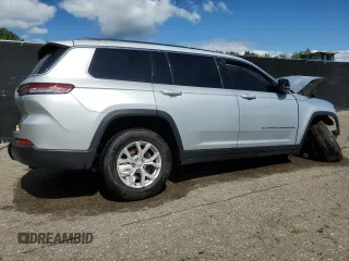 2023 Jeep Grand Cherokee Limited with VIN 1C4RJKBGXP8843080, listed as a Copart auction lot 65040945 with 54,014 mi miles and Clean title. Bid and sale history available at DreamBid. Image 3.