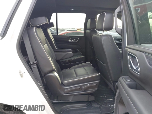 2021 GMC Yukon SLT with VIN 1GKS1BKD1MR489922, listed as a IAAI auction lot 40972652 with 77,791 mi miles. Bid and sale history available at carsss.com. Image 8.