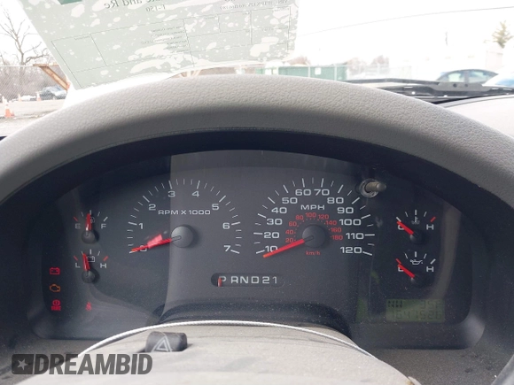 2006 Ford F-150 XL with VIN 1FTPX12V96FB66189, listed as a IAAI auction lot 41737302 with 164,752 mi miles. Bid and sale history available at carsss.com. Image 7.