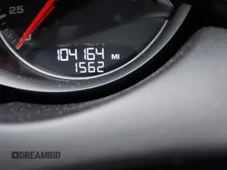 2014 Porsche Cayenne с VIN WP1AA2A22ELA94738, выставлен на аукционе IAAI как лот 41621776 с пробегом 104 164 миль миль и . История ставок и продаж доступна на DreamBid. Изображение 15.