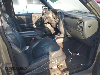 2003 GMC Sonoma SLS with VIN 1GTDT13X73K115033, listed as a IAAI auction lot 41964731 with 192,356 mi miles and . Bid and sale history available at DreamBid. Image 5.