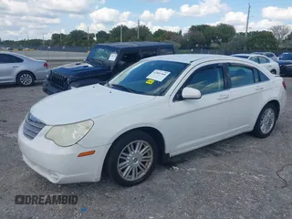 2007 Chrysler Sebring Touring with VIN 1C3LC56K37N533469, listed as a IAAI auction lot 42001566 with 187,698 mi miles and . Bid and sale history available at DreamBid. Image 17.