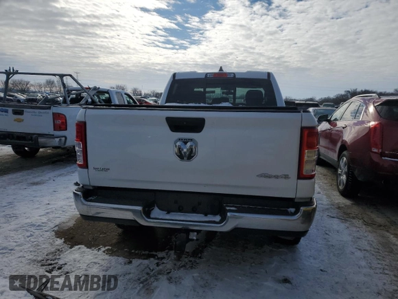 2019 Ram 1500 Tradesman z VIN 1C6SRFCT4KN552279, wystawiony jako Copart lot #88733245 z przebiegiem 28 561 mil mil oraz Szkoda całkowita • Salvage title. Historia ofert i sprzedaży dostępna na DreamBid. Obrazek 6.