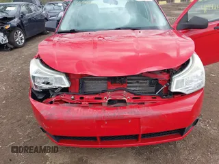 2008 Ford Focus S with VIN 1FAHP34N88W131777, listed as a IAAI auction lot 41942126 with 145,708 mi miles. Bid and sale history available at carsss.com. Image 6.