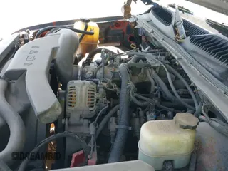 2000 Chevrolet Suburban LS with VIN 3GNEC16TXYG132122, listed as a IAAI auction lot 42821932 with 209,969 mi miles and . Bid and sale history available at DreamBid. Image 12.
