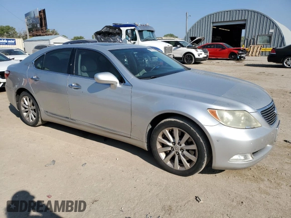 2009 Lexus LS 460 with VIN JTHCL46F795001457, listed as a Copart auction lot 69957804 with 143,649 mi miles and Salvage Title. Bid and sale history available at DreamBid. Image 4.