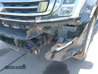 2020 Ford Expedition XLT с VIN 1FMJU1HT5LEA43989, выставлен на аукционе IAAI как лот 41737763 с пробегом 89 973 миль миль и . История ставок и продаж доступна на DreamBid. Изображение 19.