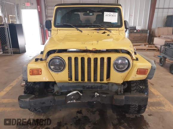 2005 Jeep Wrangler Unlimited with VIN 1J4FA44S95P373346, listed as a IAAI auction lot 41707821 with 175,865 mi miles. Bid and sale history available at carsss.com. Image 12.