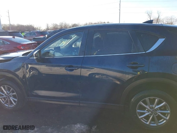 2022 Mazda CX-5 2.5 S Carbon Edition with VIN JM3KFBCM4N0566968, listed as a IAAI auction lot 41312448 with NaN miles. Bid and sale history available at carsss.com. Image 14.
