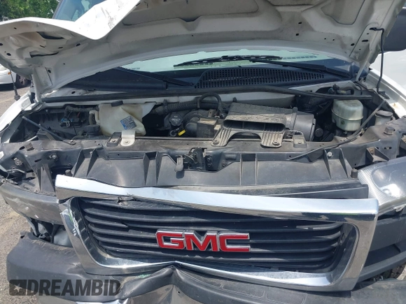 2014 GMC Savana Cargo z VIN 1GTW7FCA2E1903829, wystawiony jako IAAI lot #42432718 z przebiegiem 133 981 mil mil oraz . Historia ofert i sprzedaży dostępna na DreamBid. Obrazek 10.