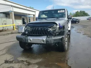 2016 Jeep Wrangler Unlimited 75th Anniversary with VIN 1C4HJWEG1GL183099, listed as a Copart auction lot 55393385 with Not provided miles and Salvage title. Bid and sale history available at DreamBid. Image 13.