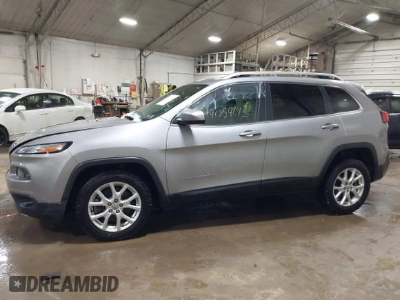 2018 Jeep Cherokee Latitude Plus with VIN 1C4PJLLB4JD524997, listed as a IAAI auction lot 41359742 with 89,858 mi miles. Bid and sale history available at carsss.com. Image 14.