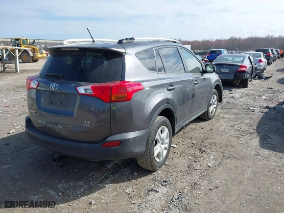 2015 Toyota RAV4 LE with VIN JTMBFREV7FJ027327, listed as a IAAI auction lot 41877564 with 121,831 mi miles. Bid and sale history available at carsss.com. Image 4.