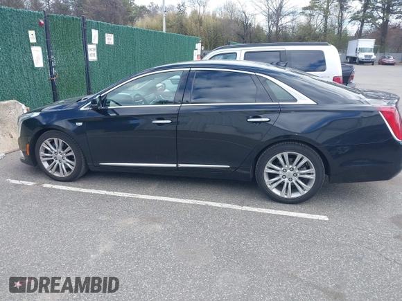 2019 Cadillac XTS Luxury with VIN 2G61M5S3XK9149766, listed as a IAAI auction lot 42065284 with 82,096 mi miles and . Bid and sale history available at carsss.com. Image 14.