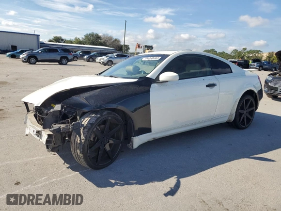 2006 Infiniti G35 Coupe with VIN JNKCV54E16M703172, listed as a Copart auction lot 74068444 with 0 mi miles and Non Repairable. Bid and sale history available at carsss.com. Image 1.