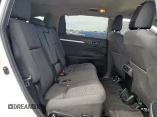 2018 Toyota Highlander LE with VIN 5TDZARFH2JS038835, listed as a Copart auction lot 57918435 with 100,027 mi miles and Salvage title. Bid and sale history available at DreamBid. Image 11.