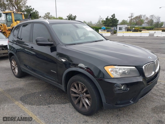 2013 BMW X3 xDrive28i with VIN 5UXWX9C59D0A21969, listed as a IAAI auction lot 42058317 with 118,302 mi miles. Bid and sale history available at carsss.com. Image 1.