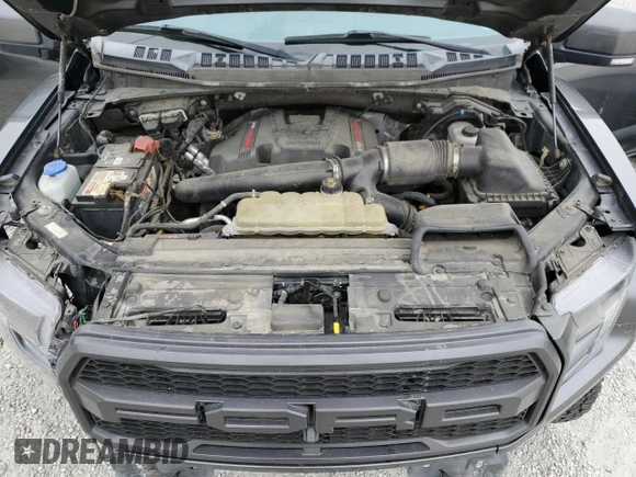 2020 Ford F-150 Raptor with VIN 1FTFW1RG4LFA39156, listed as a Copart auction lot 52204325 with Not Provided miles and Salvage Title. Bid and sale history available at carsss.com. Image 11.
