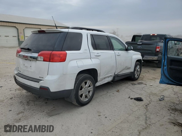 2012 GMC Terrain SLT-1 with VIN 2GKFLVEK3C6359402, listed as a Copart auction lot 81745054 with 174,640 mi miles and Salvage Title. Bid and sale history available at carsss.com. Image 3.