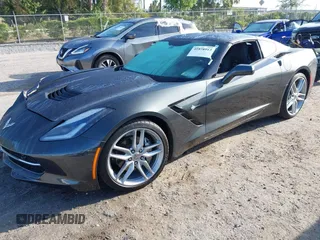 2018 Chevrolet Corvette 3LT with VIN 1G1YF2D78J5105256, listed as a IAAI auction lot 41878913 with 58,121 mi miles. Bid and sale history available at carsss.com. Image 17.