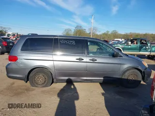 2010 Honda Odyssey LX с VIN 5FNRL3H29AB076728, выставлен на аукционе IAAI как лот 42142758 с пробегом 200 197 миль миль и . История ставок и продаж доступна на DreamBid. Изображение 14.